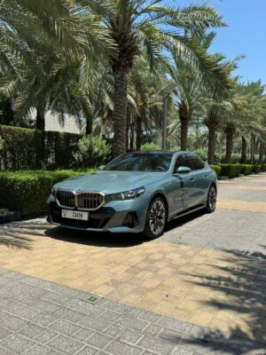Rent BMW 7 Series 2024 in Oxide Grey Metallic – Premium Luxury Sedan in Dubai