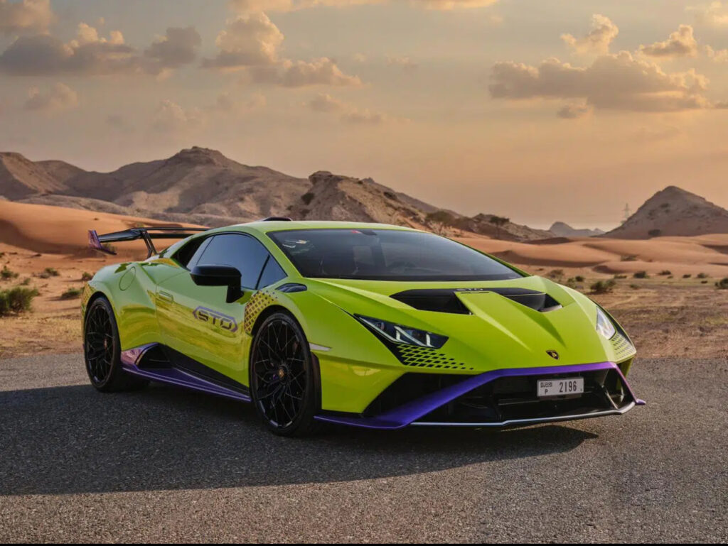 Lamborghini Huracán STO 2023 green front view in Dubai desert