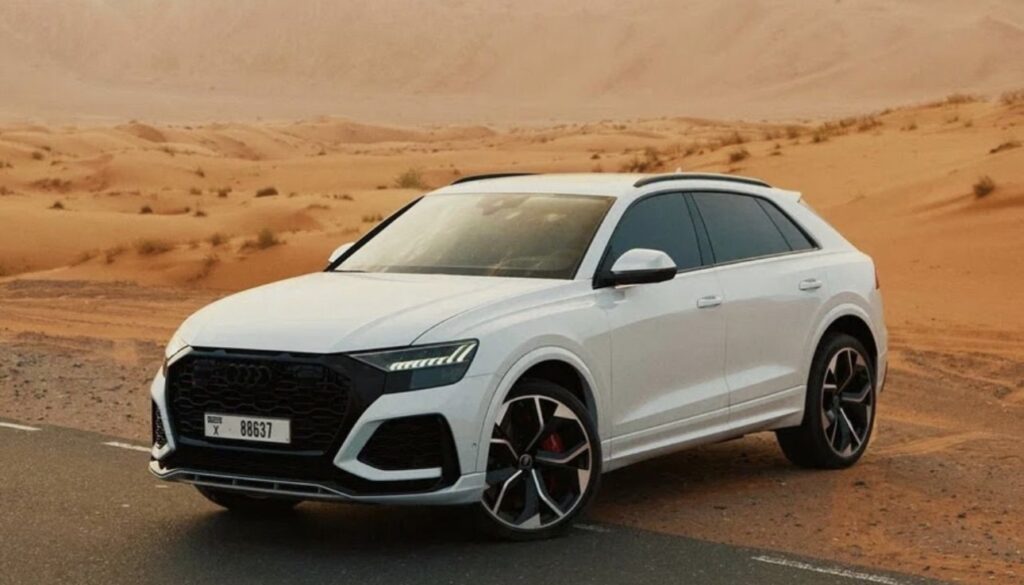 Audi RS Q8 2024 luxury car hire in Dubai with V8 twin-turbo engine